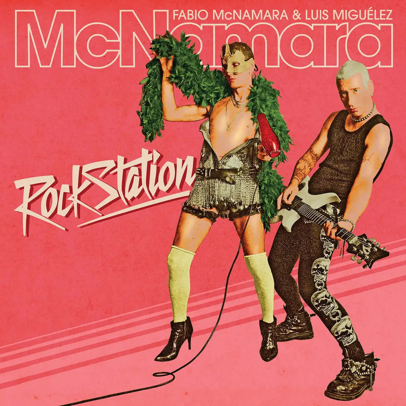 Translation missing: it.McNamara - Plastic Books: McNamara