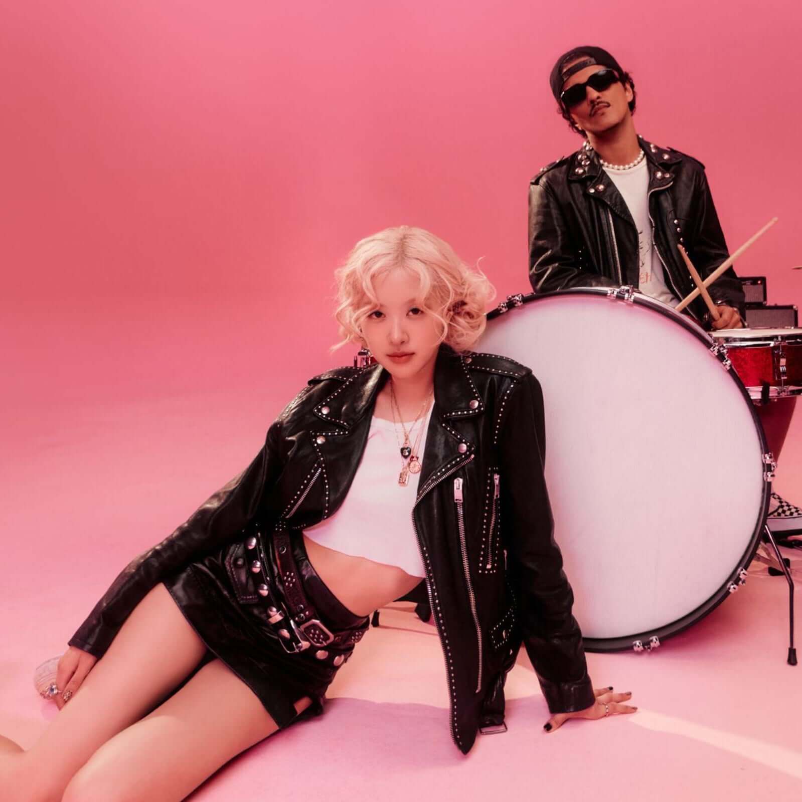 Translation missing: it.Rosé - Plastic Books: Rosé