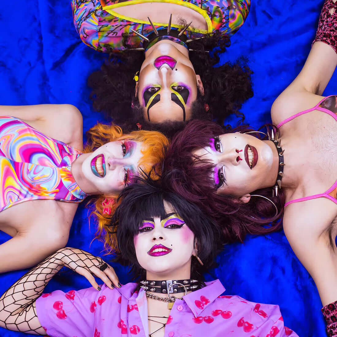 Translation missing: it.RUÏNOSA y las STRIPPERS DE RAHOLA - Plastic Books: RUÏNOSA e le STRIPPERS DE RAHOLA